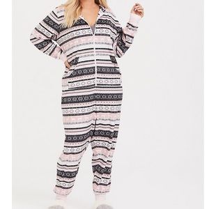 Torrid Fair isle sleep onesie size 1/2